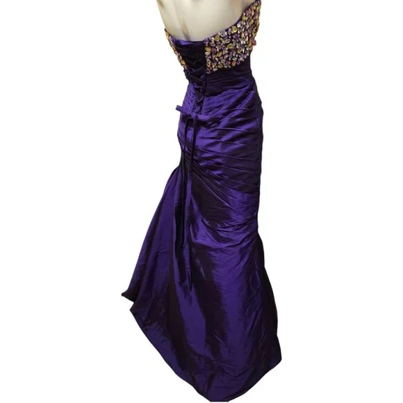🏷️NWT  -  MORI LEE Dark Purple Strapless Prom Gown sz 8  -  NWT🏷️ - Picture 10 of 13